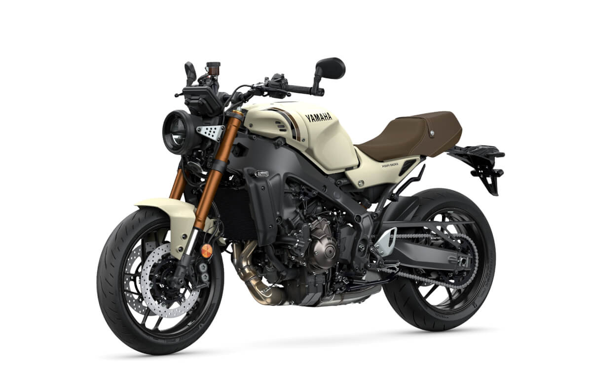 XSR900アイボリー1台ご用意出来ます！！